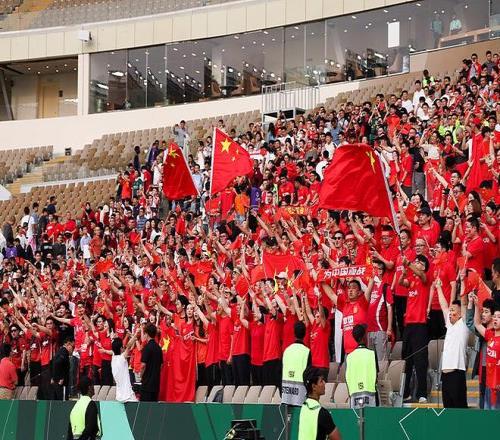 最新赛况,湖人超越火,箭跻身西部,米博体育平台,米博体育官方网站,米博体育登录入口,米博体育app下载