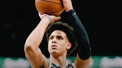 德國杯16強激戰：門興大勝拜仁5-0，恩博洛梅開二度，格雷茨卡傷退場